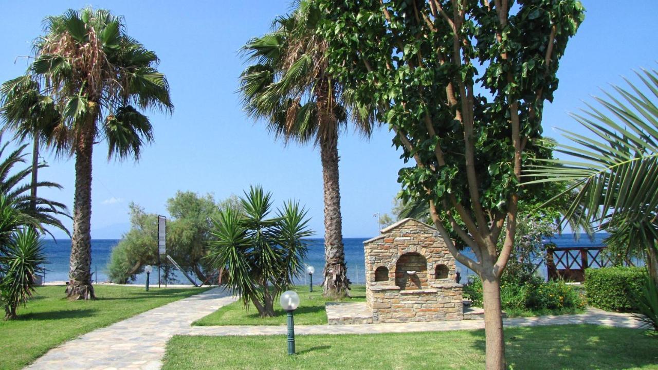 Razi Beach Lefokastro Exterior foto