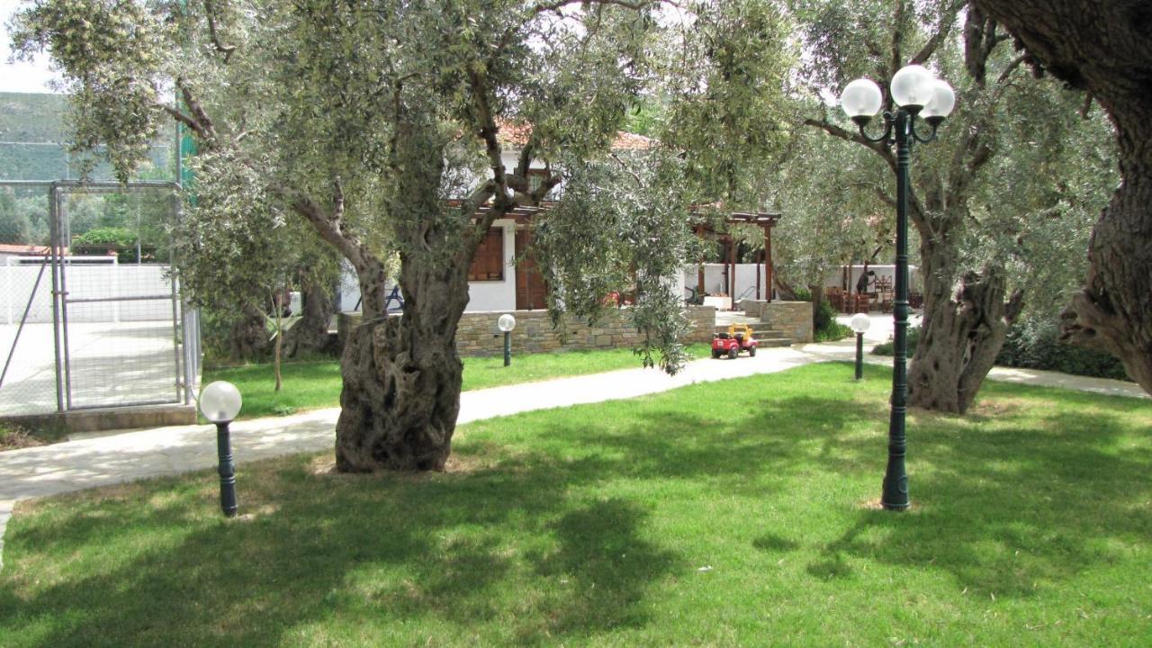 Razi Beach Lefokastro Exterior foto