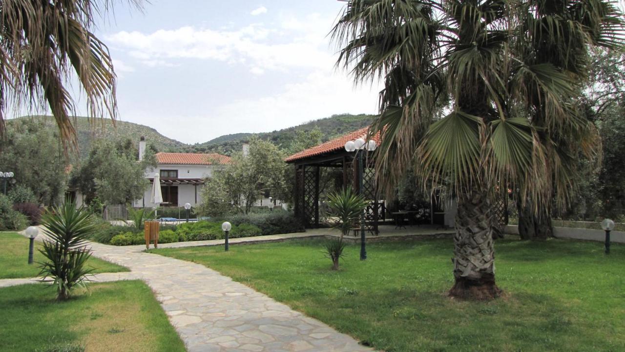 Razi Beach Lefokastro Exterior foto
