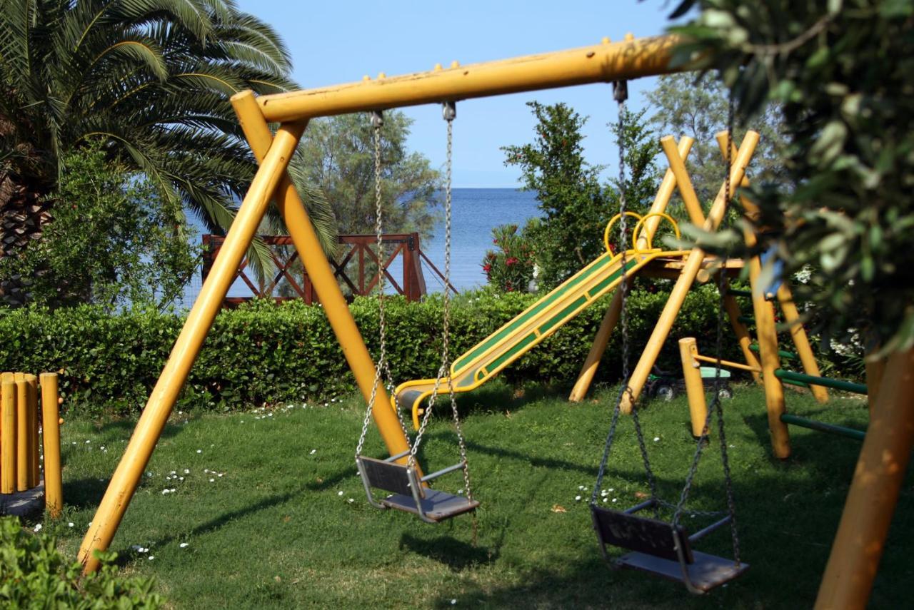 Razi Beach Lefokastro Habitación foto